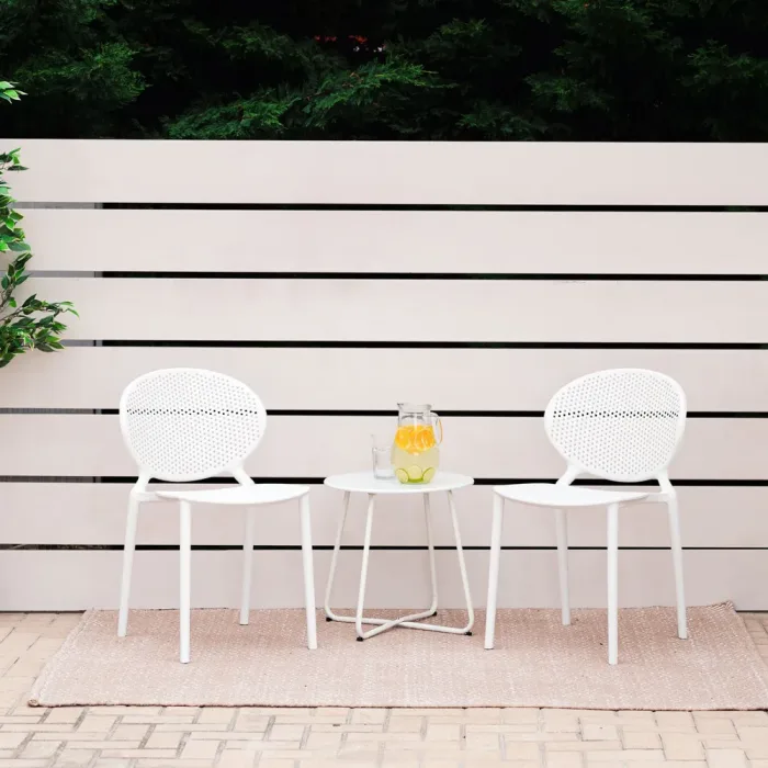 Wetterfestes Outdoor-Stühle Ensemble - Stapelbare Gartenstühle für relaxte Zeit im Freien - Farbe: Weiß