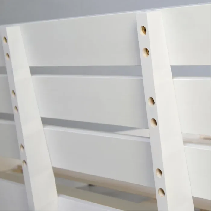Massivholzbett 140x200 - Doppelbett aus Echtholz mit Komfort Kopfteil - Farbe: Weiß